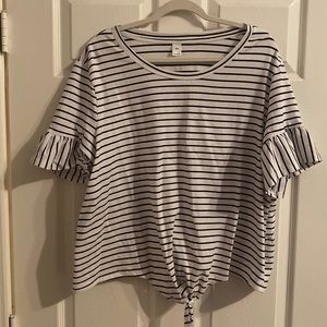 Black and white tie t shirt- 30